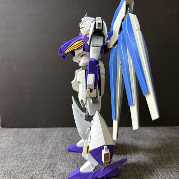 ナイチンゲールをボコボコに出来るνガンダム系最強の機体を目指しています！！機体名は「sin-νガンダム」にしました！sinには日本語の真•シンという意味と英語で「罪」という意味になります！背負い物を背負合わせてみました！！おぉ、、なんかνガンダム系よりもSEEDのフリーダム系に近くなった気が笑hi-νガンダム（20m）とsin-νガンダム（29m）比較&nbsp;（5枚目）