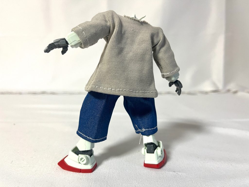 後ろから！なんかペニーワイズみたいになっちゃったぞ⁈