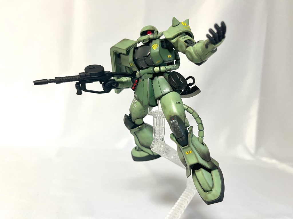 斜めから！このショットもカッコいいっすね！ウニっぽい肩のトゲゾー甲羅が攻撃性高めてます。ニンテンドー様マリオカートのキャラにザク追加してよ！