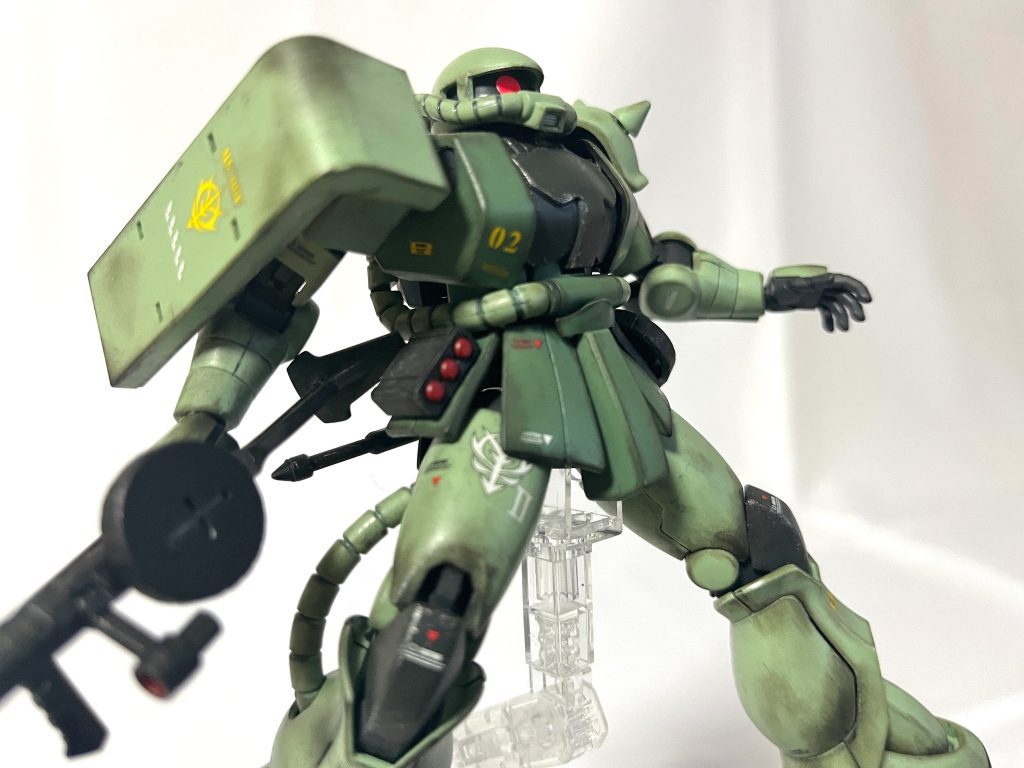 腰から！ミサイルポッドが兵器感出ててカッコいい！やっぱ(男の子はミサイル)好きなんすねぇ〜⁈