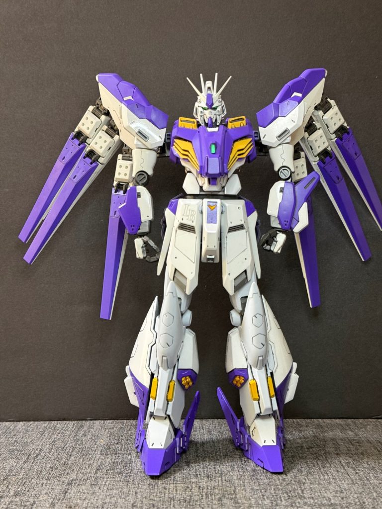 【武装】シンフィンファンネル6基ファンネルミサイル16発ビームライフル×1ビームサーベル×3前腕部ビームバルカン×1ビームバズーカー×1頭部バルカン×2&nbsp;