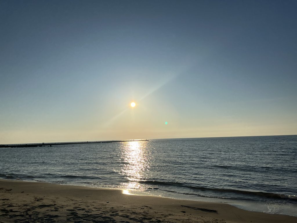 作品名：<p>海岸までコース伸ばせたンゴね〜！めっちゃ遠いわ〜</p>

