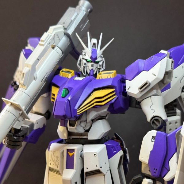 RX-93-ν3 シン・νガンダム