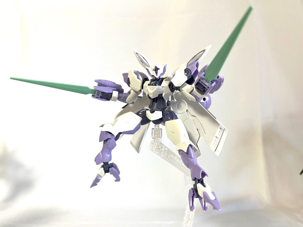 ベギルペウ隊長機(ドミニコス隊仕様)ドミニコス隊の隊長機です。一応20程前の機体なのでベギルペンデのご先祖様。水星の魔女でダントツで好きなので、ドミニコス隊作る時は必ずコイツ入れたいと思ってました。来年には塗装して完成させたいですね。ところで一体どうしたらあんなビッグマックになれるんすかね？