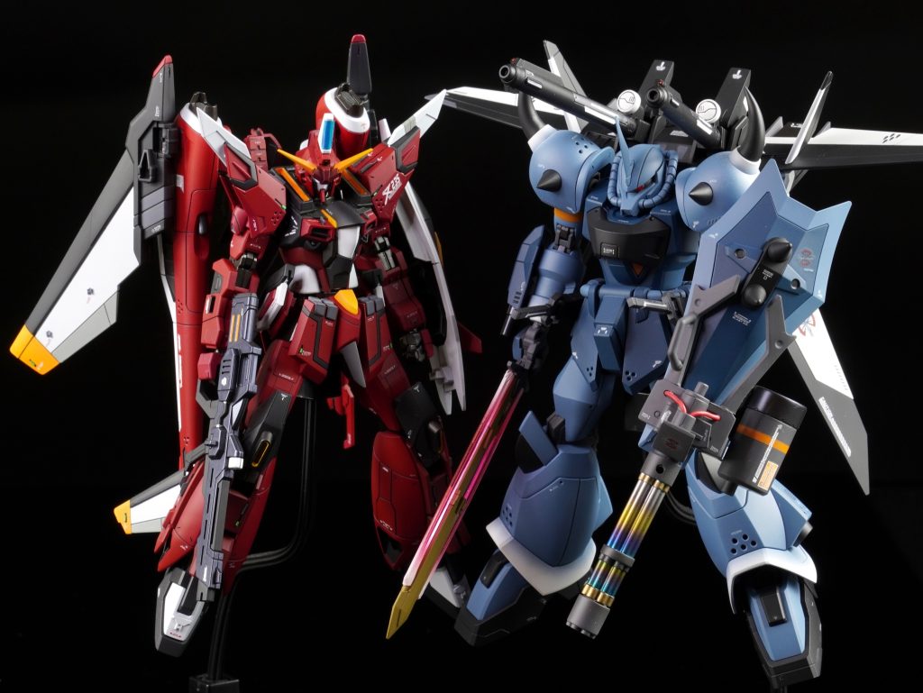 ●使用塗料本体（青1）：Mr.カラー &nbsp;ミディアムブルー（+ホワイト少量）　本体（青2）：Mr.カラー　ミディアムブルーがベース（ミッドナイトブルーやブルー系を適当に調色）本体（黒）：Mr.カラー &nbsp;ミッドナイトブルー本体（白ｸﾞﾗﾃﾞ）：ガイヤカラー　ニュートラルグレーⅠ間接：メカサフ　HEAVY武器メイン：Mr.カラー　ブルーブラック武器（部分）：スターブライトシルバー・黒鉄色　トップコート：Mr.カラー　スーパースムースクリア（つや消し）以前に制作してGQグフカスタムと全く同じカラーレシピで制作しております。