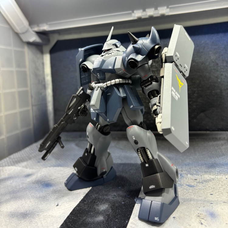 ギラ・ドーガ　スウィート・ウォーター配備仕様（？）