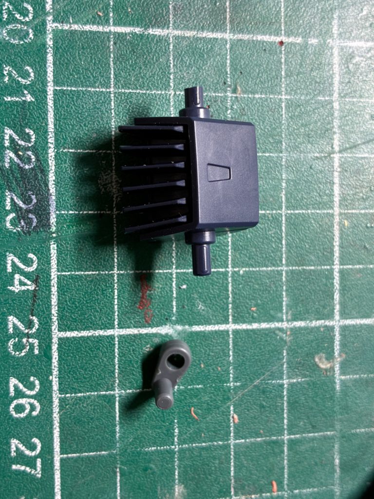 HGUC バイアラン–7枚目/制作者：あかえんぴつ