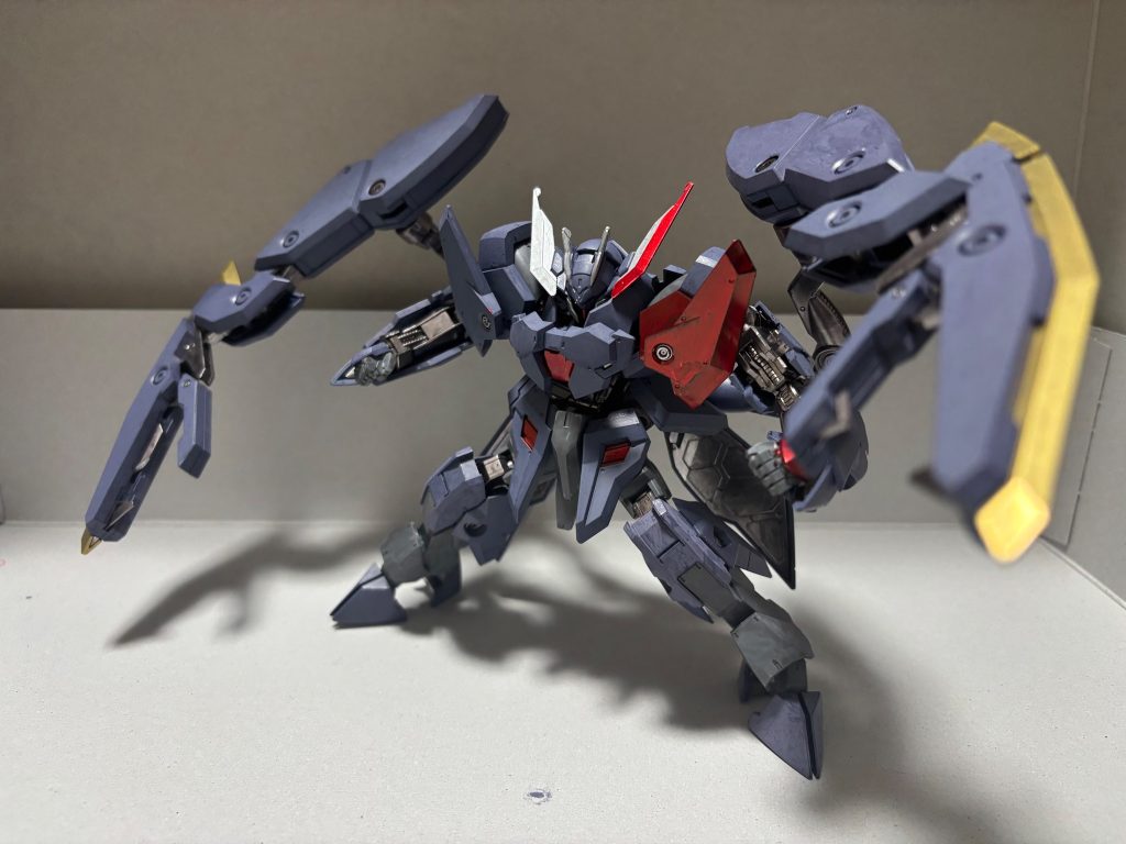 ガンダムザガン–3枚目/制作者：クロ