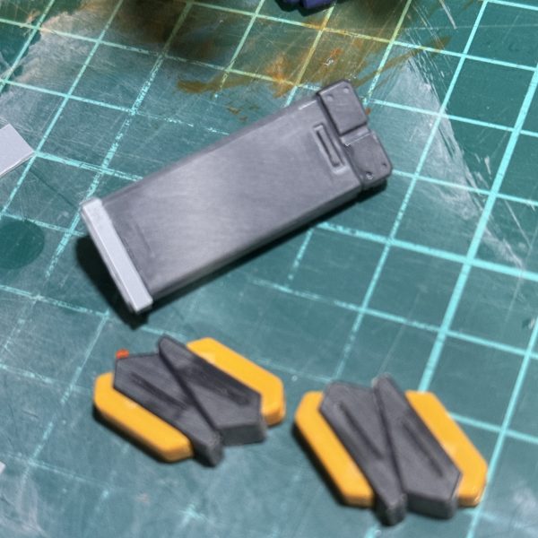 腕にEパックホルダー作りました（2枚目）