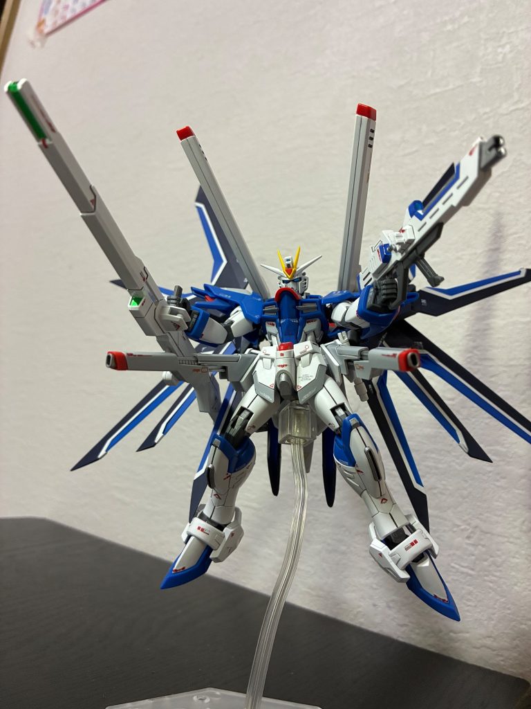 ライジングフリーダムガンダムで初投稿