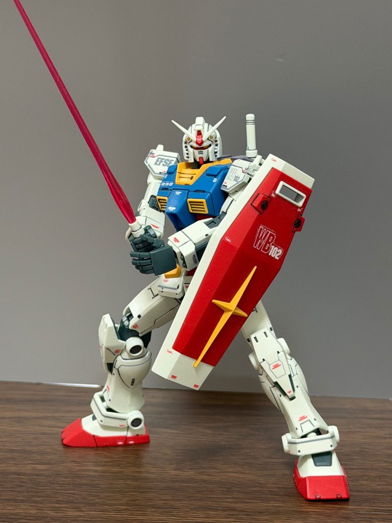 ククルスドアン版ガンダムドアンザクと並べたくて作りましたHGやけどデカールもあってイイっすね
