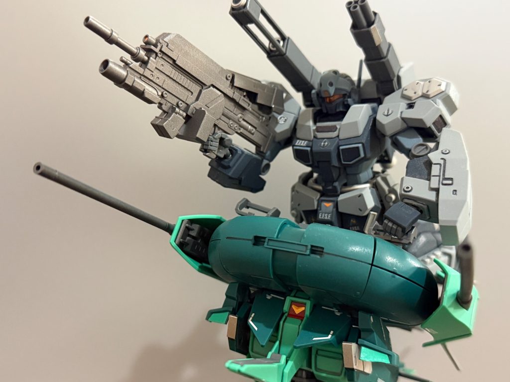 ガンプラ２つくっつけるのって珍しいかも
