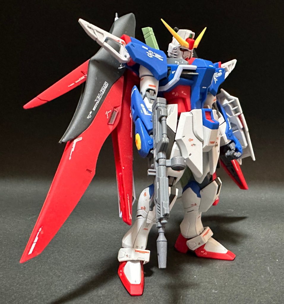 今月のＳＥＥＤ　ＤＥＳＴＩＮＹ　７月 ＨＧ デスティニーガンダム 成形色仕上げ