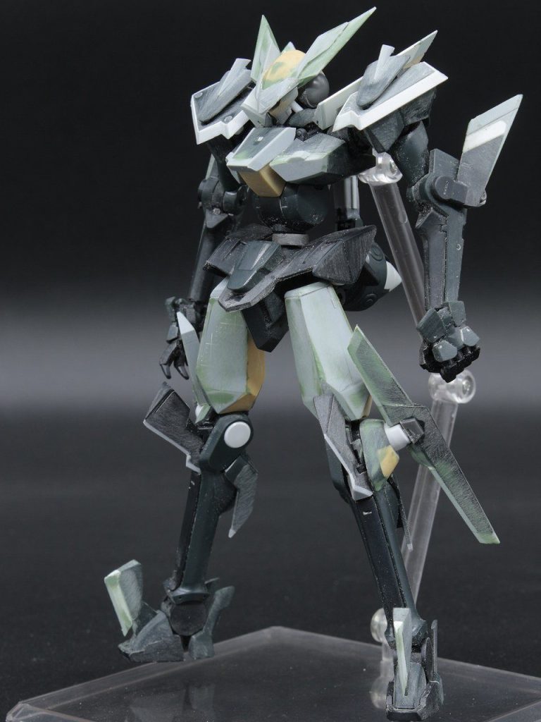 HG 1/144 GNフラッグ–2枚目/制作者：@Asamoke