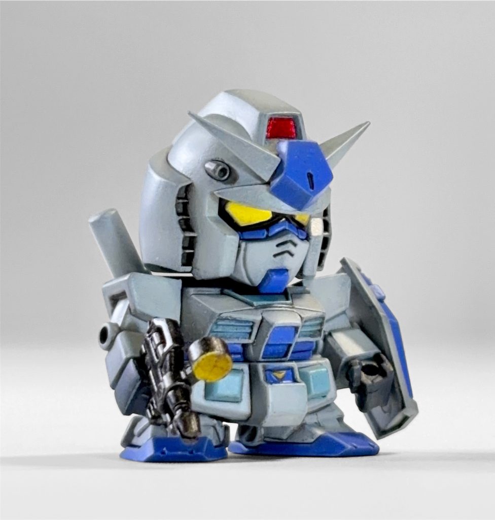 G-3ガンダムはさまざまなカラーリングがありますが、今回はRG 2.0の配色を参考に塗装しました(gandam-hand2)