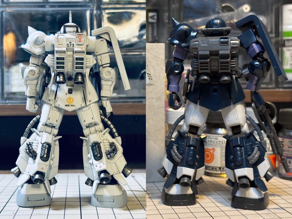 ランドセルはHGUCのほうがカッチリしていて好みなので、そちらを使用。また、小田さんが「最近のR型はランドセルが低い！」とSNSで嘆いておられたので高めに設置。うん、かっこいい。設定がの正面イラストでチラリと見えるランドセルの色が、本体ホワイトと同じに見えたので、白く塗ってみました。気に入ってます。全身各所を赤や黄色で塗るところは、同色の文字デカールを貼ることで差し色としてごまかしてみました。