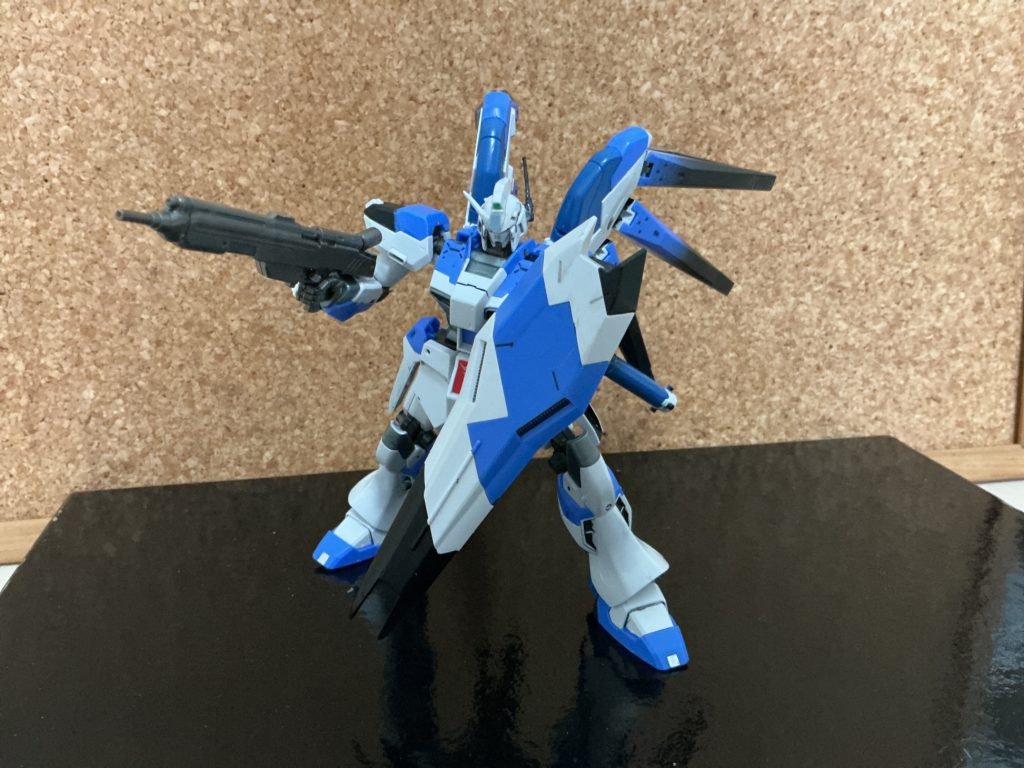 青を2種使ってます