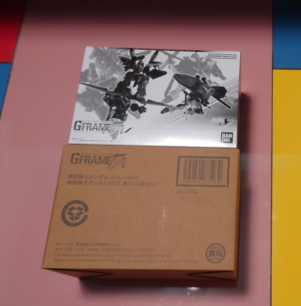 G-FRAME•フリーダムガンダム(金)–4枚目/制作者：risuisei