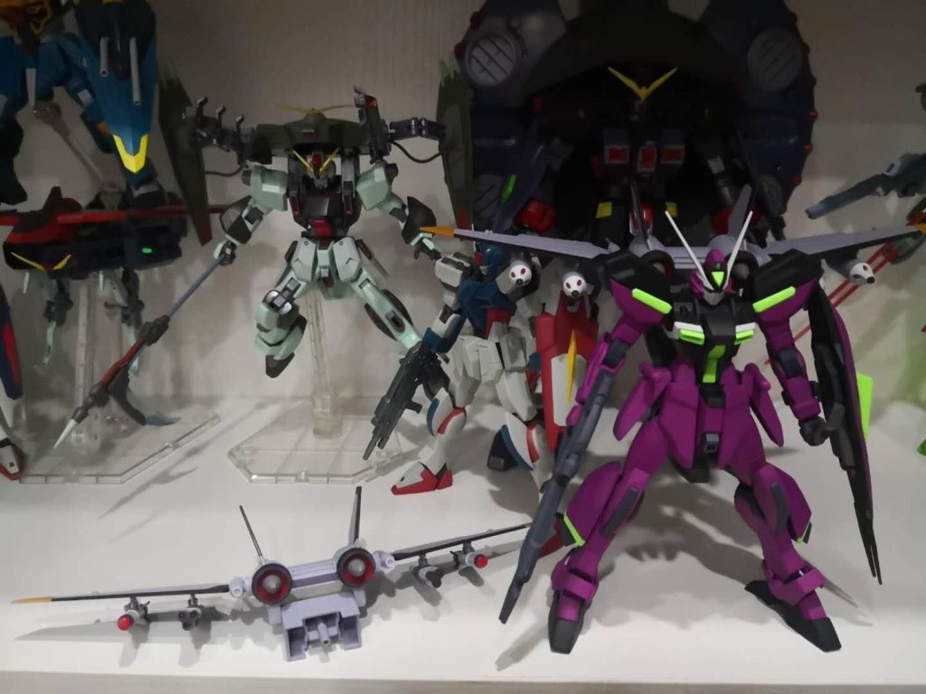 HGCE•ウィンダム(ネオ•ロアノーク専用機)–6枚目/制作者：risuisei