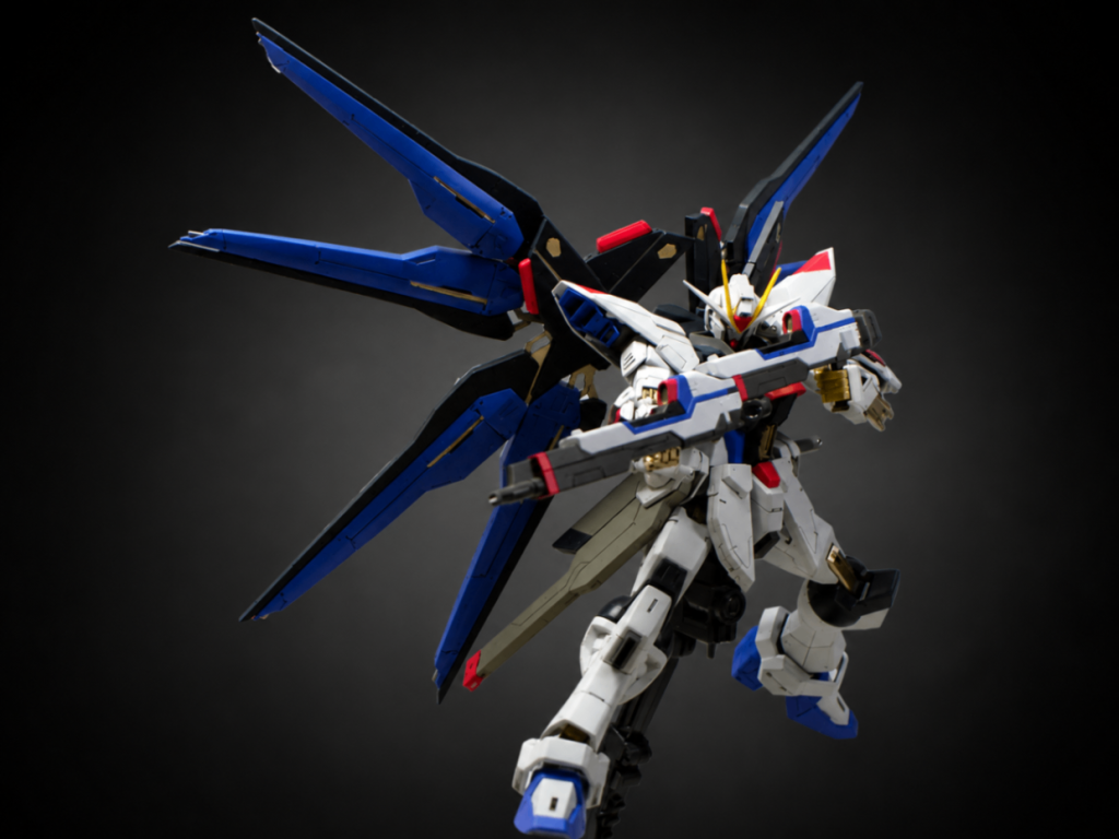 当時1/144サイズで商品化されてたのが無印、HG、コズミックリージョンしかなかったのでHGCEでもう一度作ってみたいですね