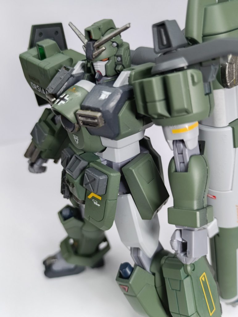 ガンダムレオパルド