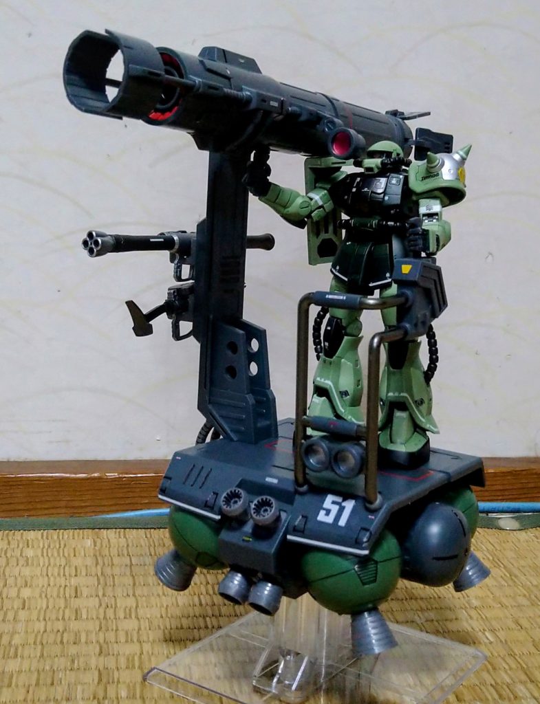 こちらはスキウレ！RGのザクを載せてあります。デカールとスミ入れでかなりリアルでカッコいいです。