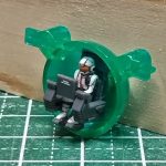 完成後はほぼ見えなくなるコクピット内のアムロくんを記念撮影。先に部分塗装してトッ[…]