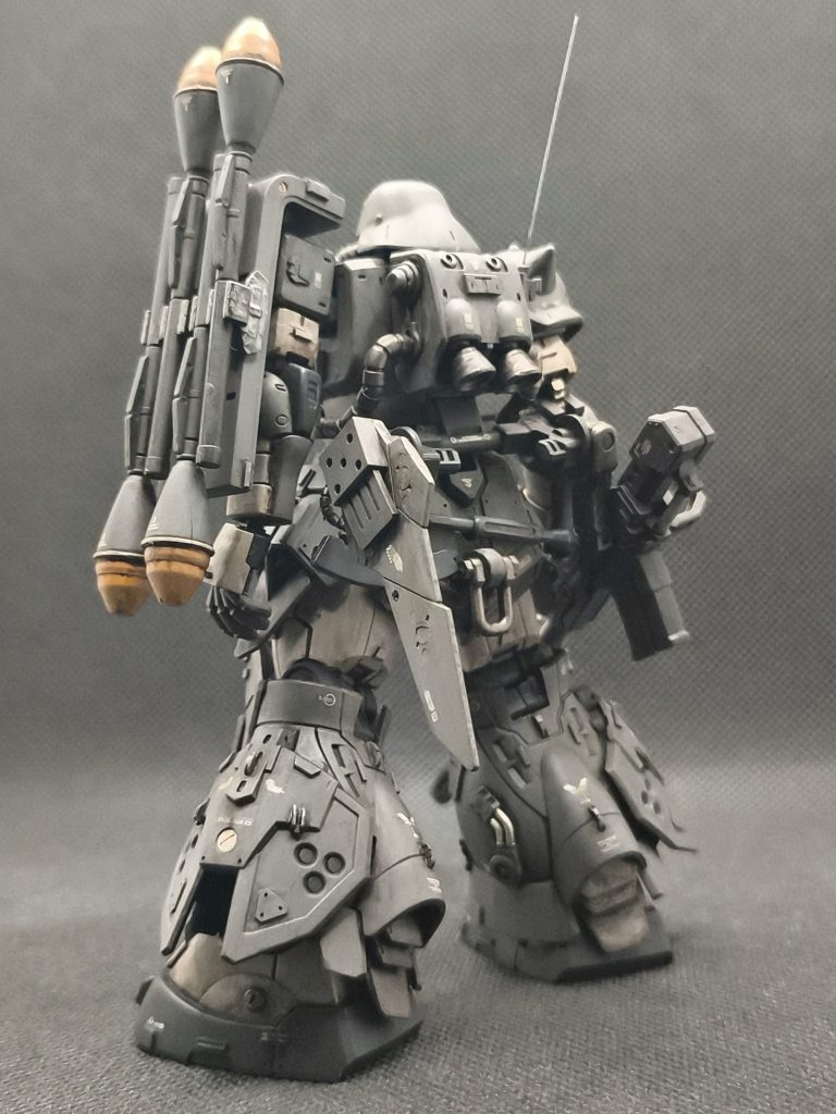 ホントはもっと武装盛りたかったんですけど、バックパック周りとかいろいろ干渉するので断念しました・・・