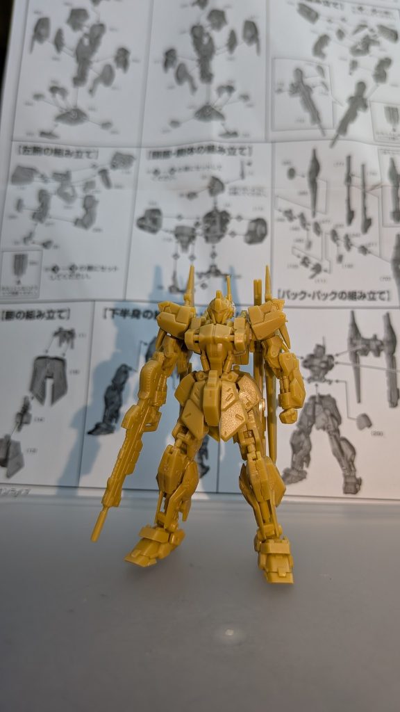 次もアーティファクトなんですが　アーティファクトにどはまりして過去の物を色々見た中で１番造形がかっこよかった百式です✨最後まで見ていただき　ありがとうございました🙇アリーヴェデルチ👋
