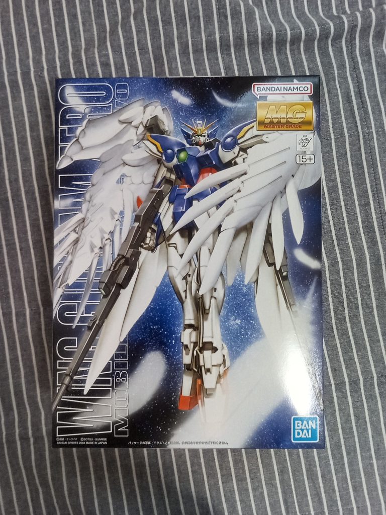 作品名：MGウイングガンダムゼロEW<p>旧MGウイングガンダムゼロEW買いました！正直Ver.Kaとの違いがわかりません！ぜひコメントで教えてくれたらありがたいです！</p>
