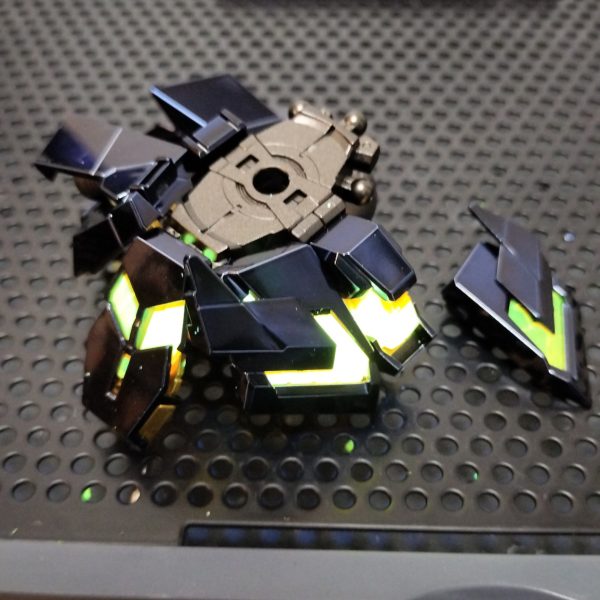 内部フレームをガイアノーツのガンメタリックのみでお手軽に、だってチタニウムフィニッシュだしね。（3枚目）