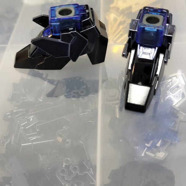 グリーンフレームをペルフェクティビリティのブルーフレームにガイアノーツの蛍光クリアを纏わせてます。（4枚目）