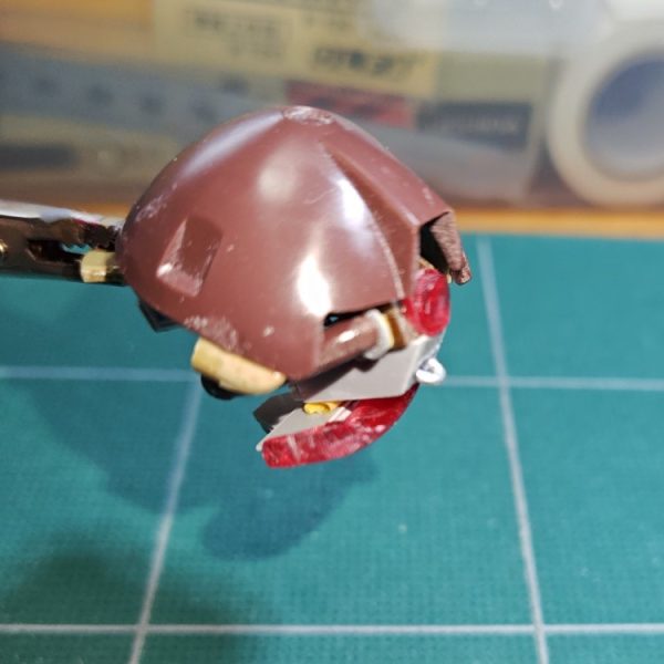 廃品回収品からカメラアイ…だ。