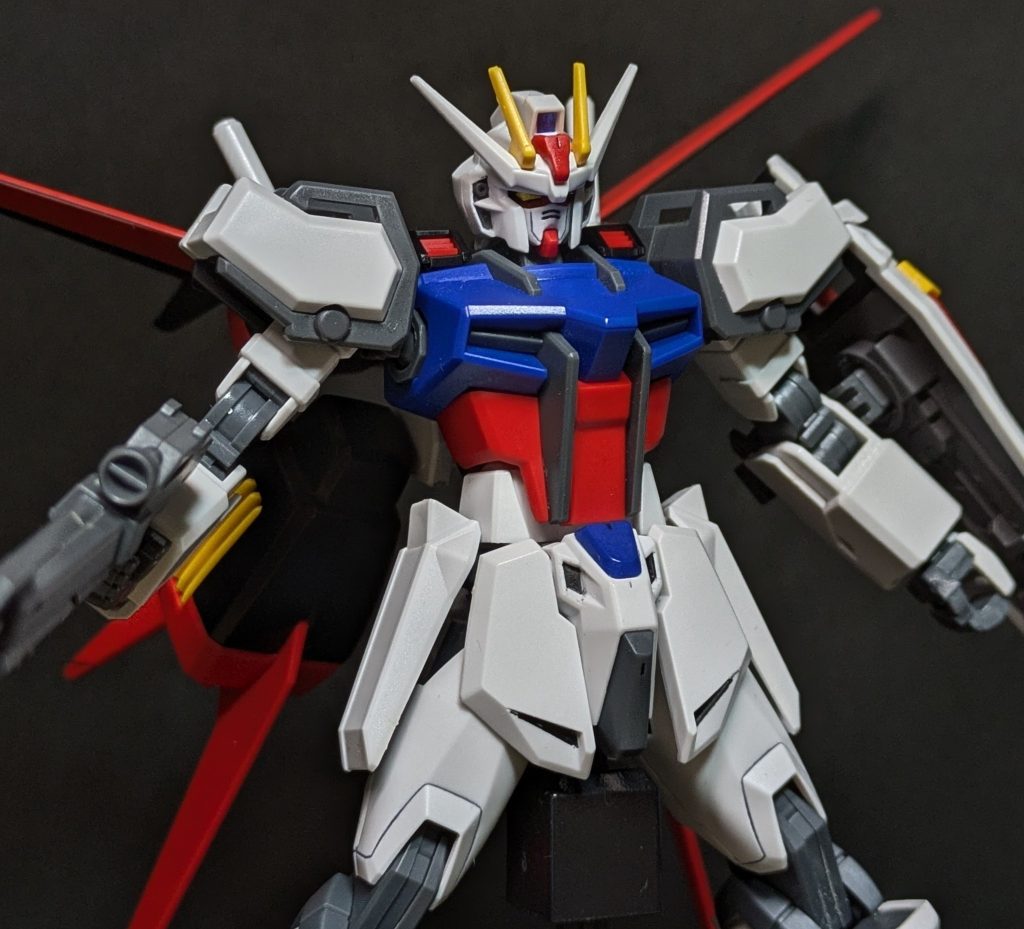 戦火の大地に甦れ、ガンダム！