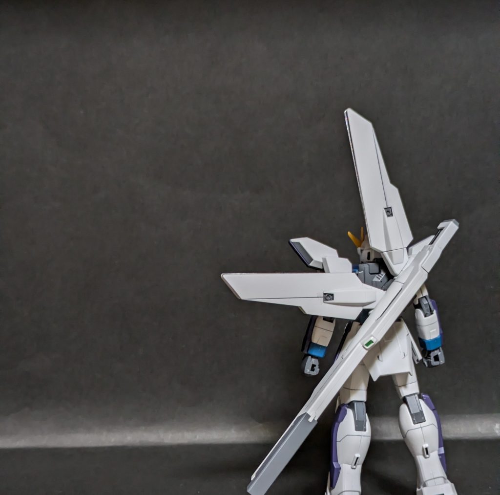 以上、HGAWガンダムXでした！いつか見たあの夢を両手で抱きしめてそうな構図でお別れですwwwお付き合いありがとうございました！