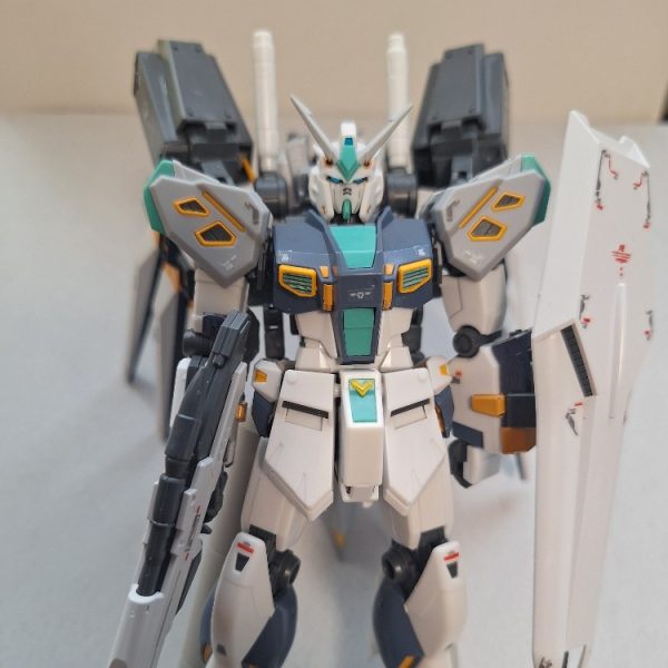 量産型ハイニューガンダム