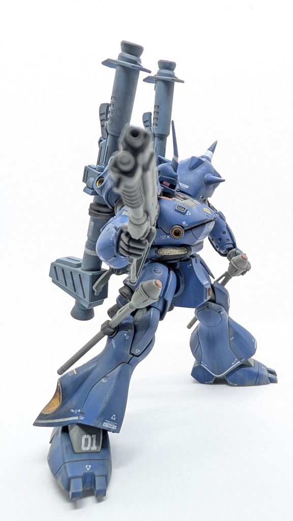 ショットガンがお気に入り(zaku-kao6)モノアイが動くから視線も決まる😍と自己満足(zaku-kao5)