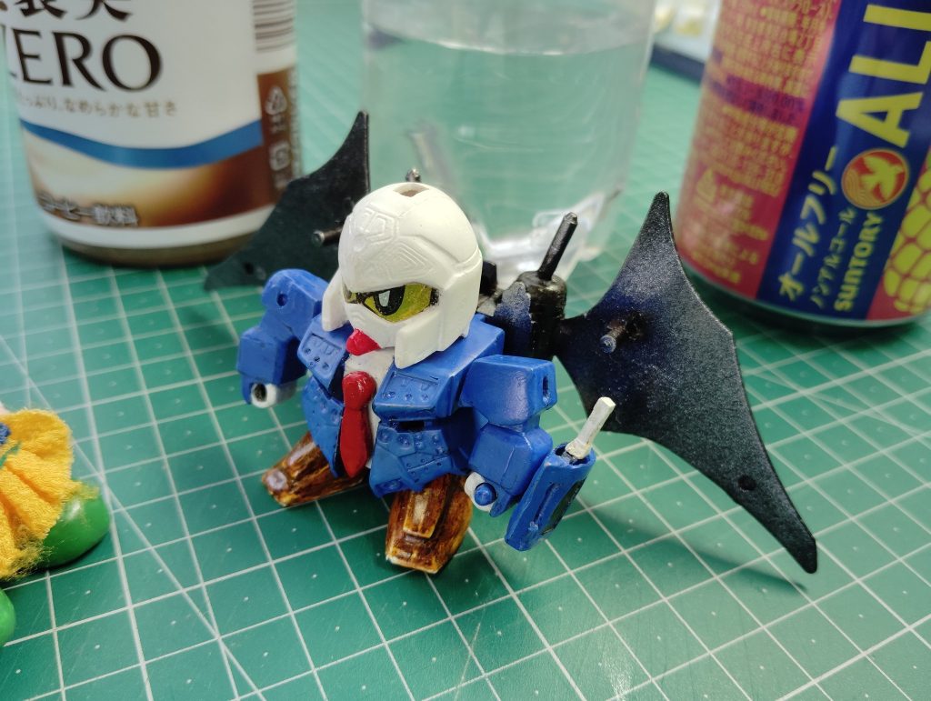 今回はジャンクをお手軽に改造して宇宙で戦ってもらいました
