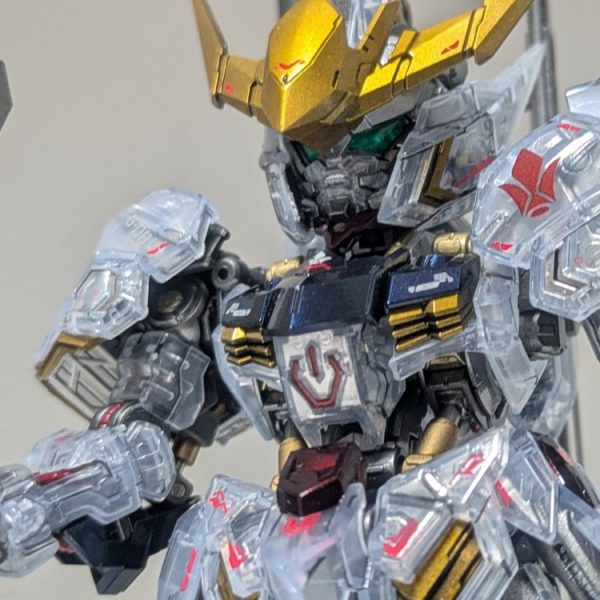 MGSD バルバトス ソリッドクリア全塗装