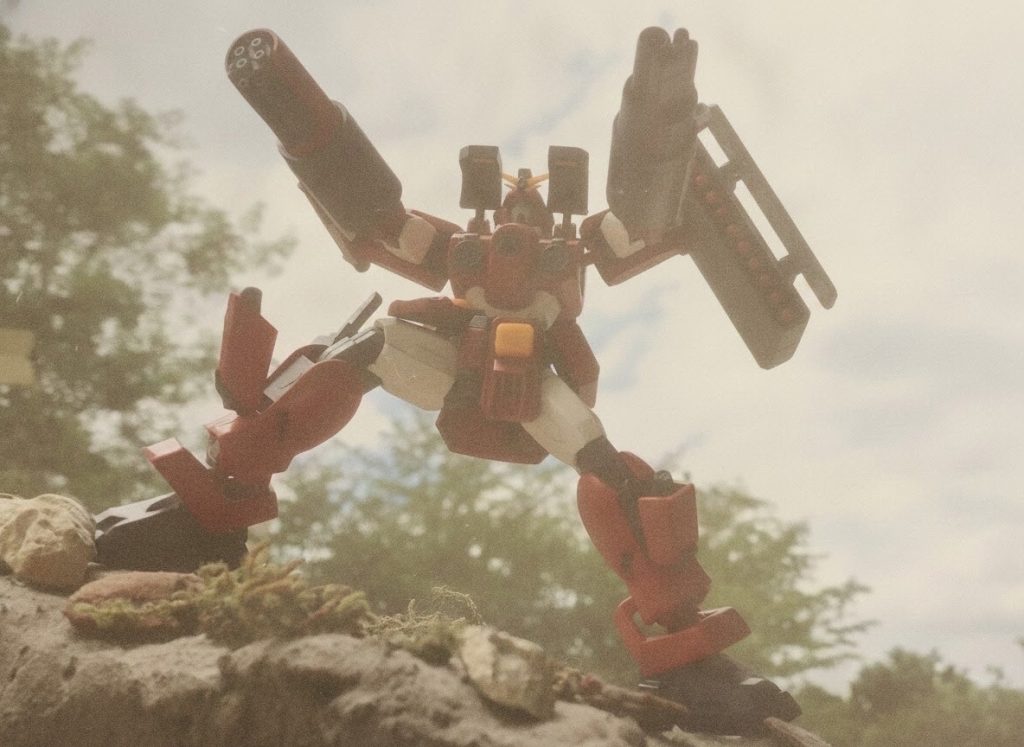 以上ガンダムレオパルドデストロイでした。漸くレオパルドがHGAW化されますが本当に長かったですね〜。レオパルドがHG化されればいいやと思って改修機のこのキットに手を出したわけですがそれにしても長かった…😅最後まで見て頂いてありがとうございました。