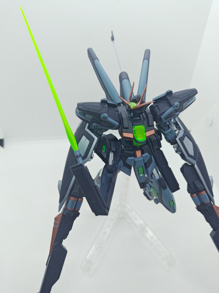 戦略級MS　[T]WO VX–5枚目/制作者：牛歩鈍
