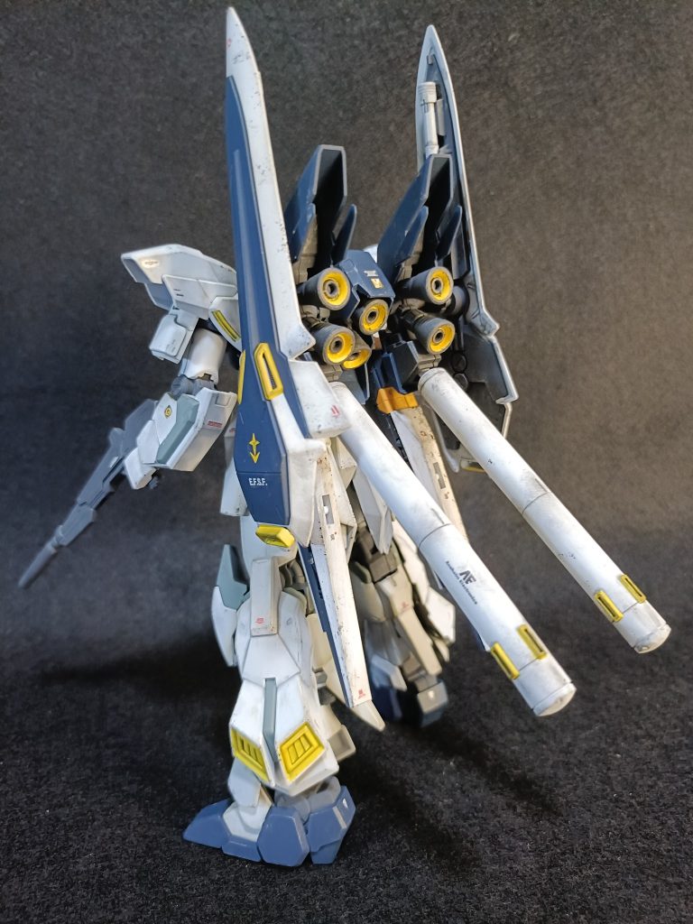 左背面。シールドを2枚仕入れてバインダーにしてみました。