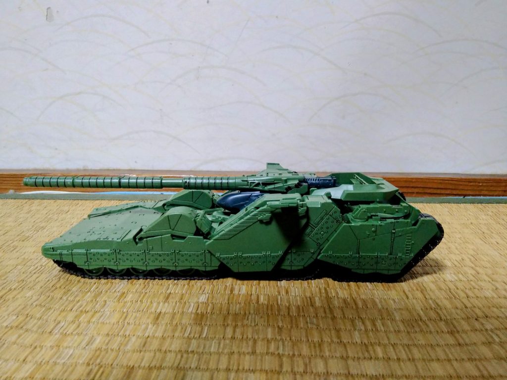 まだスミ入れのみの状態ですが正に戦車としての迫力は凄いです！