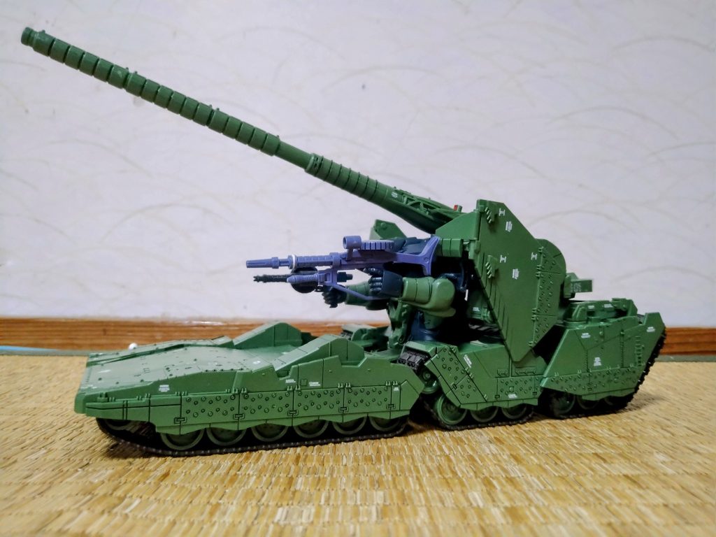 一気に変形してデカールも貼ってあります。