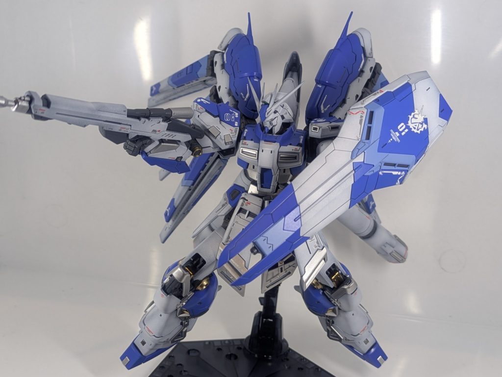 RG Hi-νガンダム + ハイパー・メガ・バズーカ・ランチャー–5枚目/制作者：たけP