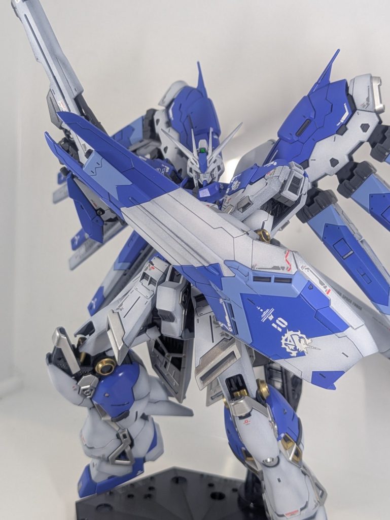 RG Hi-νガンダム + ハイパー・メガ・バズーカ・ランチャー–6枚目/制作者：たけP