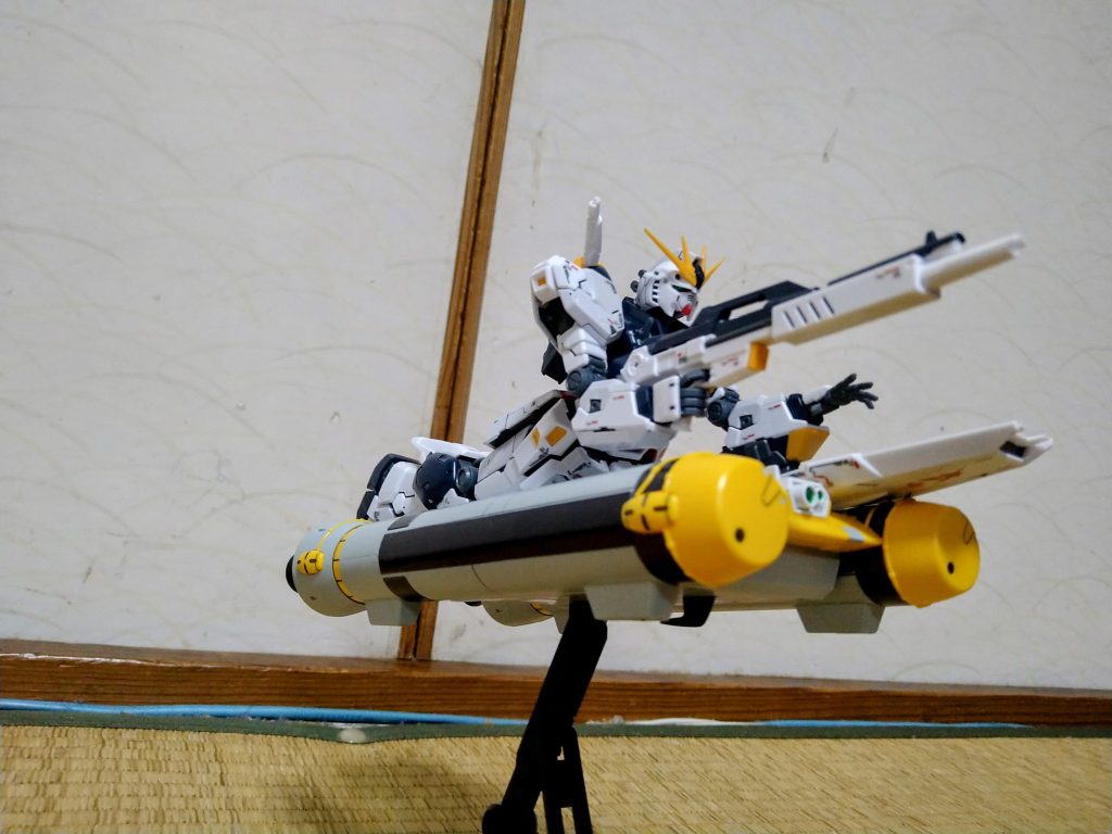 ケーラのピンチに颯爽と現れるνガンダムはやっぱりカッコいいです！！