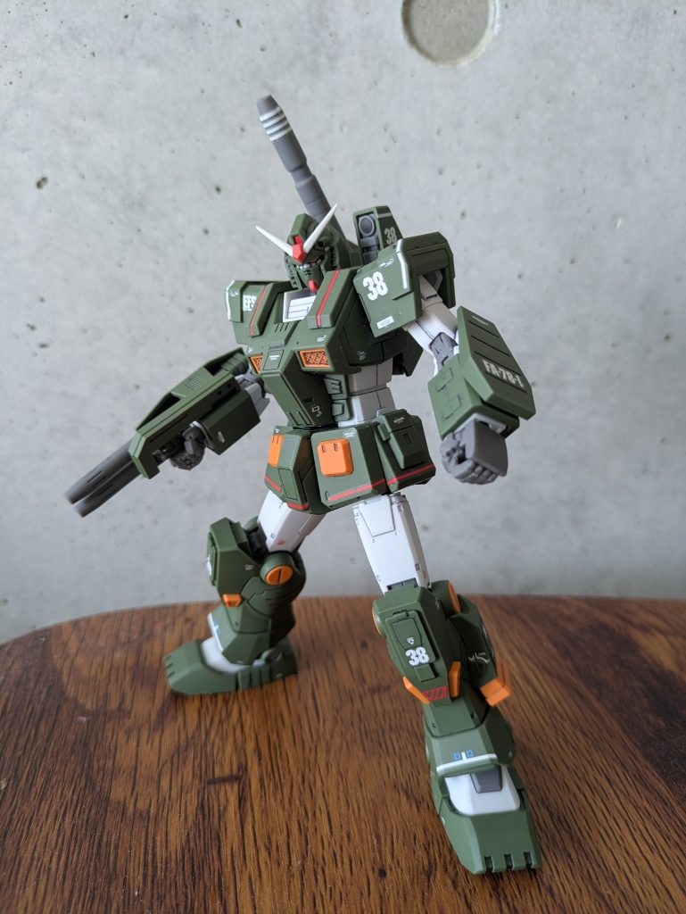 フルアーマーガンダム（HG）–2枚目/制作者：樹ひな