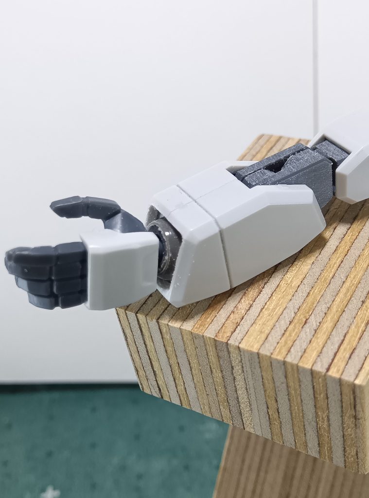 マニュピレーターっぽく見えてくれればいいのですが………
