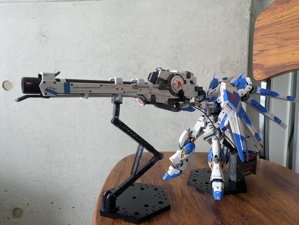 Hi-νガンダム＆ハイパーメガランチャー–2枚目/制作者：樹ひな